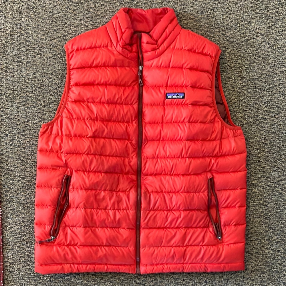 Patagonia Men’s Down Sweater vest